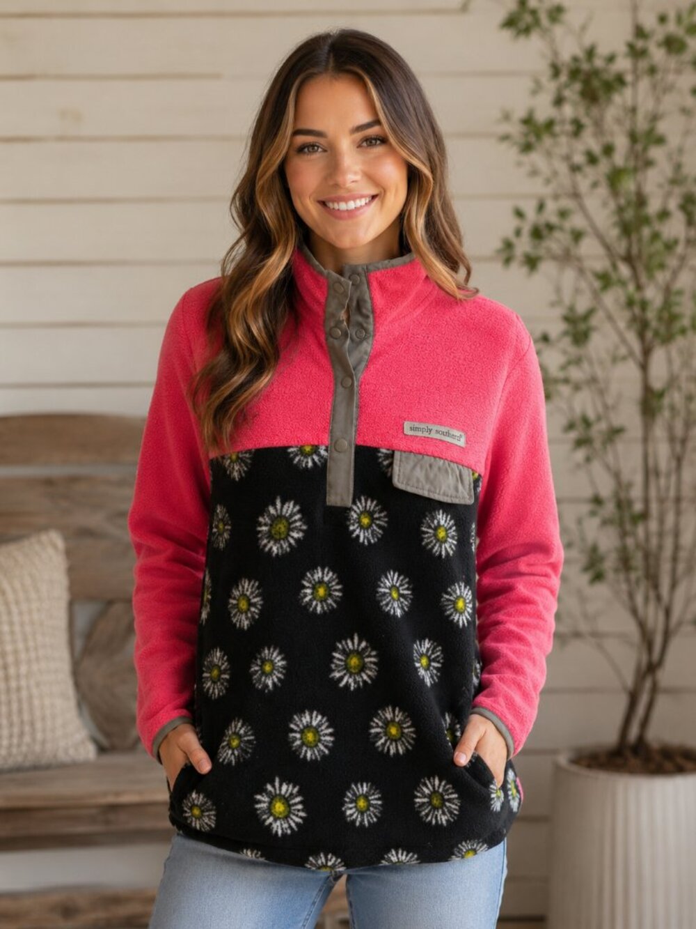 Simply Southern F21 Daisy Pink Black Snap Fleece Pullover Size S